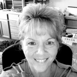 Meet your Posher, Lisa